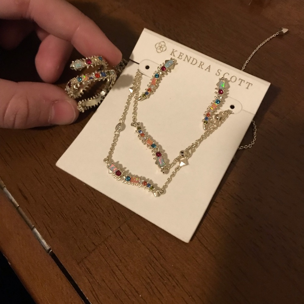 Kendra Scott set